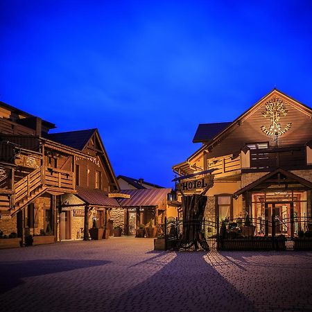 Hotel - Karczma Klimtowka Wolbrom エクステリア 写真